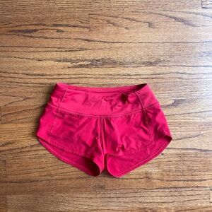 Lululemon Speed Up Shorts LR 2.5” Red Size 0